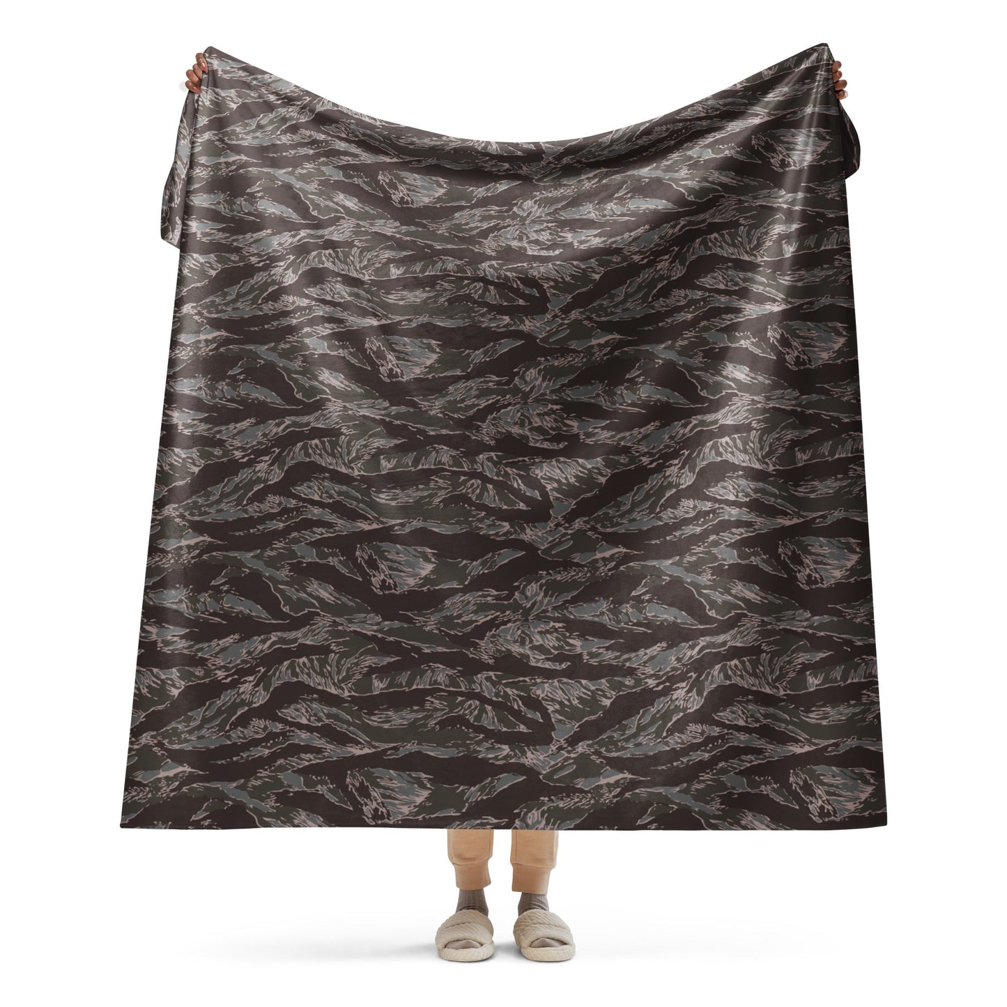 American Tiger Stripe Metro CAMO Sherpa Blanket - 60″×80″