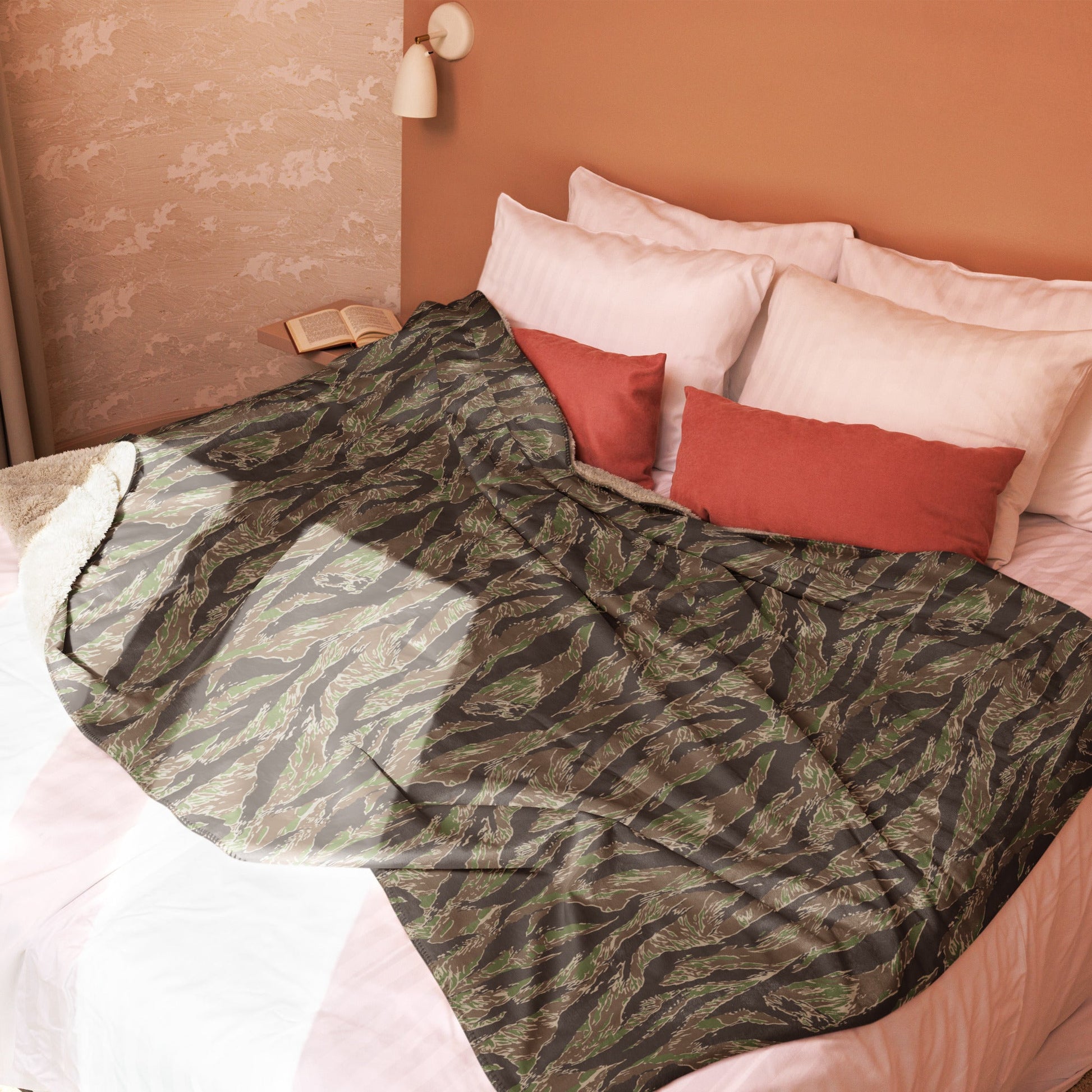 American Tiger Stripe Multi-terrain CAMO Sherpa Blanket