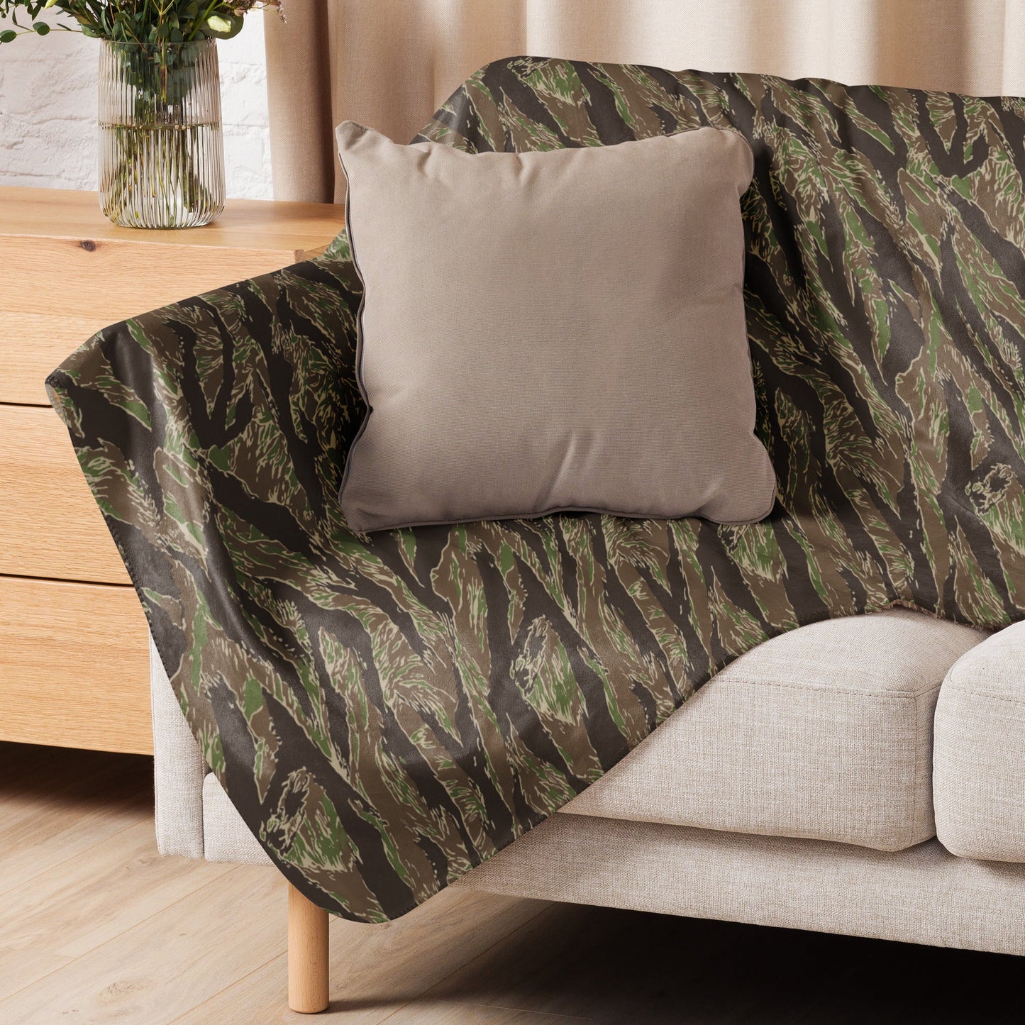 American Tiger Stripe Multi-terrain CAMO Sherpa Blanket