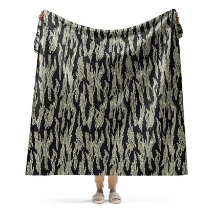 American Tiger Stripe OPFOR Sparse CAMO Sherpa blanket - 60″×80″ - Blanket