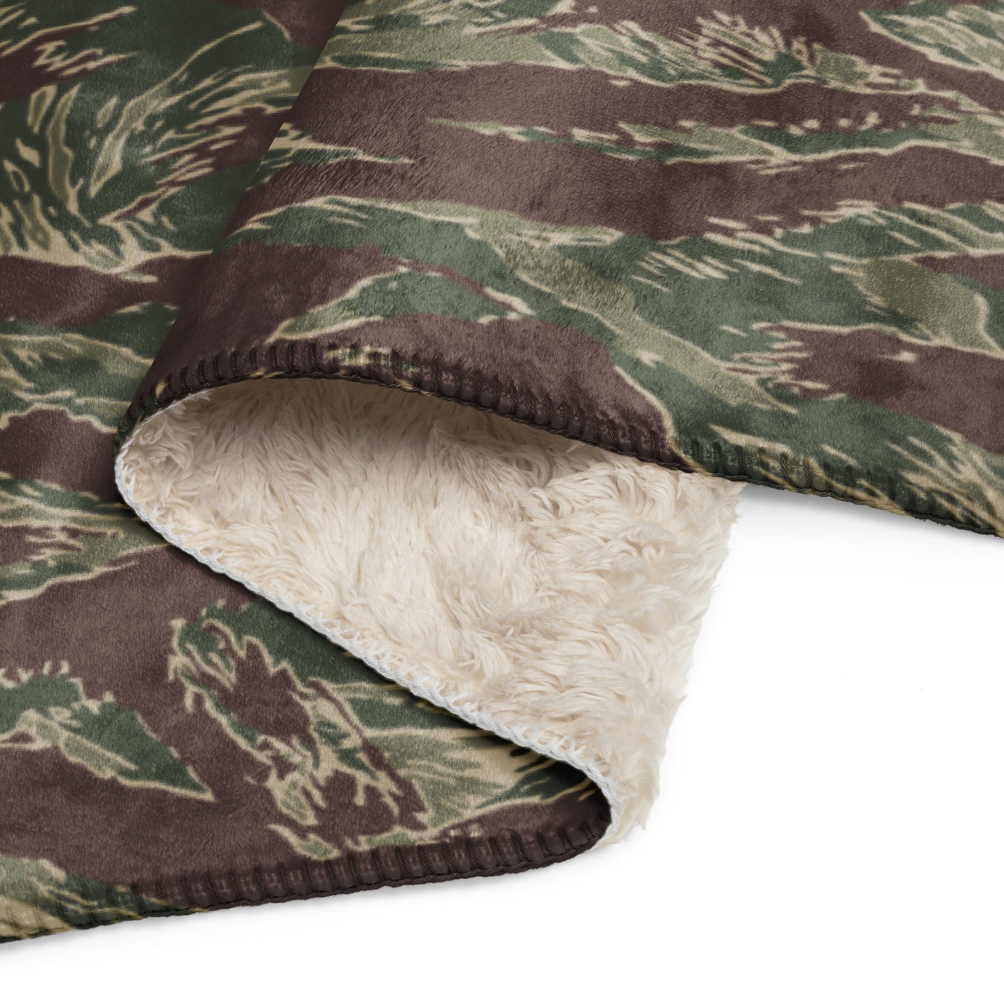 American Tiger Stripe Ridgeback CAMO Sherpa blanket - Blankets