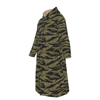 American Tiger Stripe Sparse John Wayne CAMO Men’s Sherpa Zip Up Long Coat - Mens