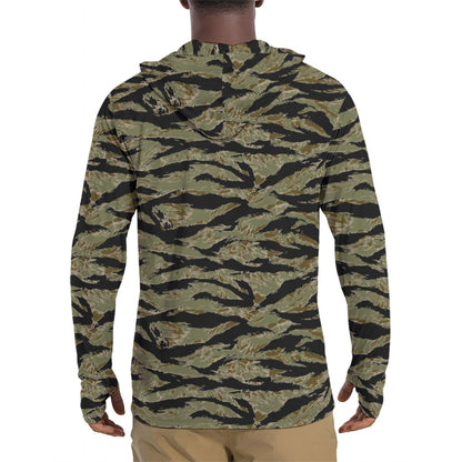 American Tiger Stripe Sparse John Wayne CAMO Men’s Sunscreen Sports Hoodie With Thumb Holes - Mens