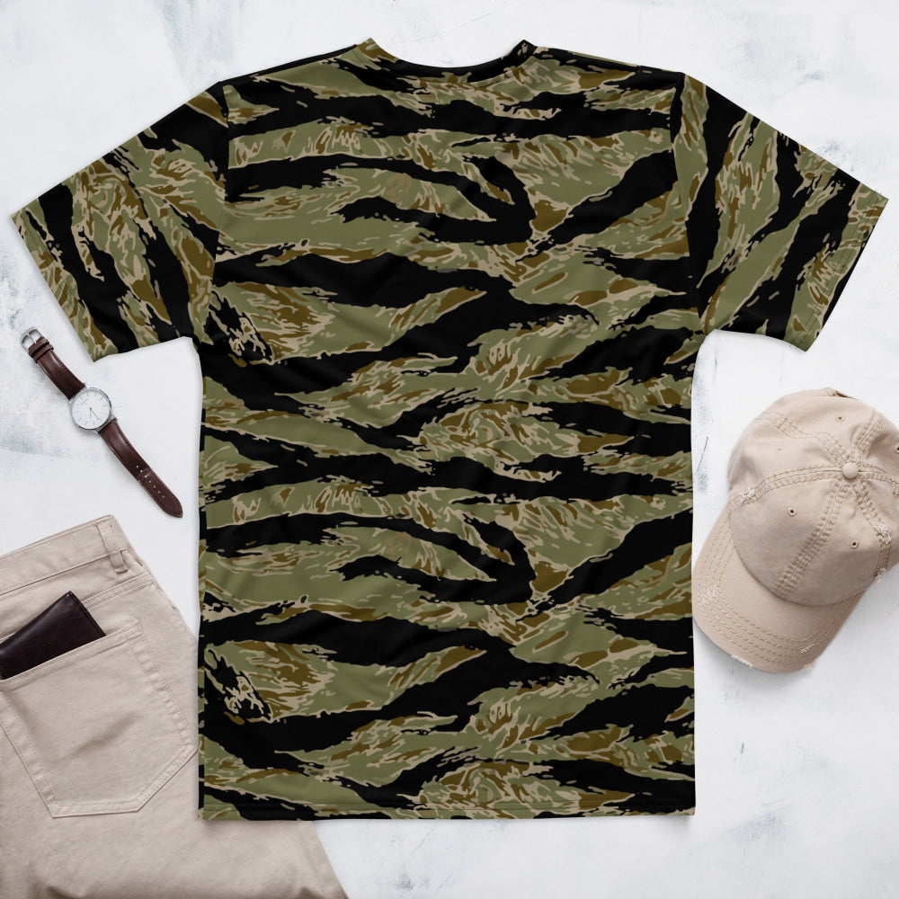 American Tiger Stripe Sparse John Wayne CAMO Men’s T-shirt - Mens T-Shirt