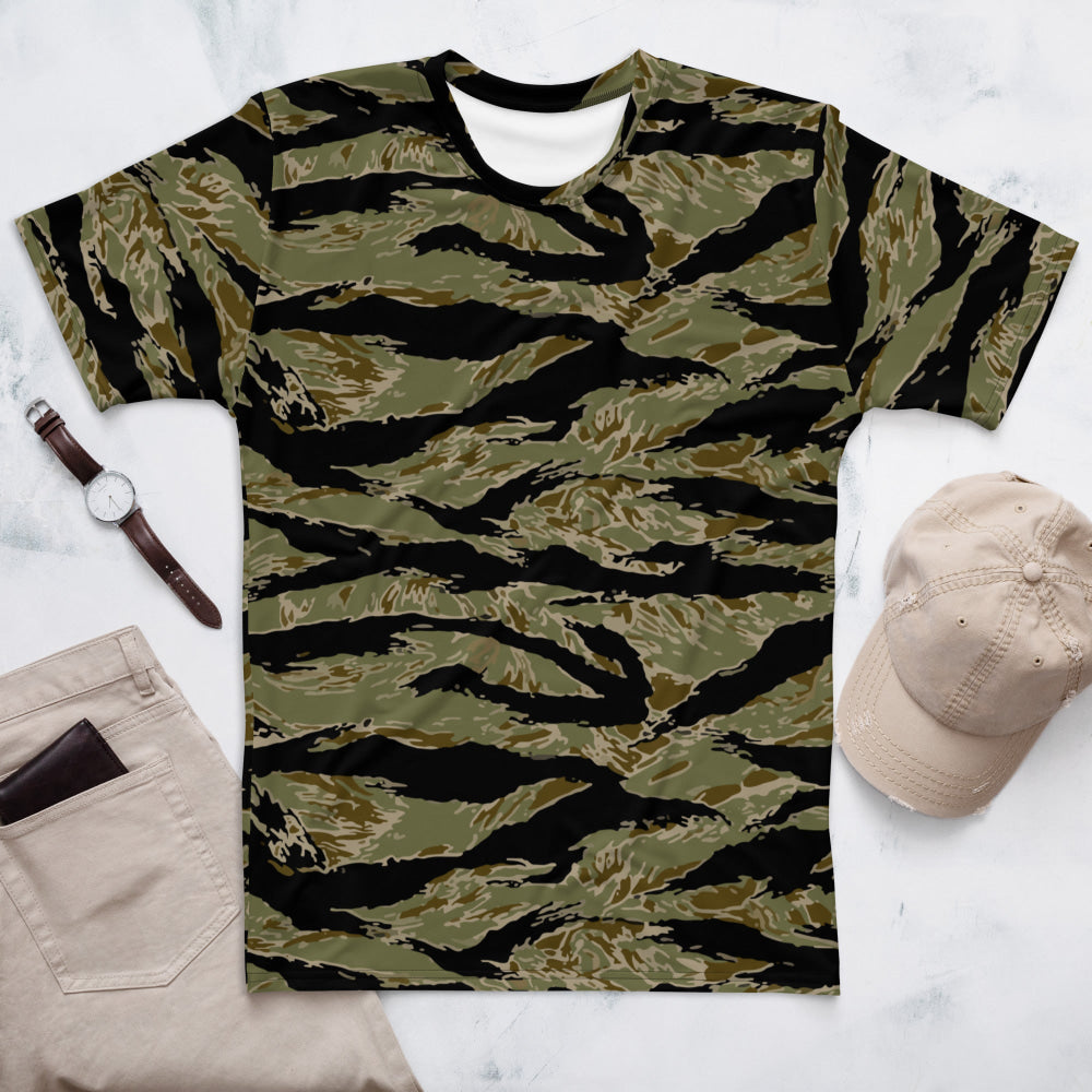 American Tiger Stripe Sparse John Wayne CAMO Men’s T-shirt - XS - Mens T-Shirt