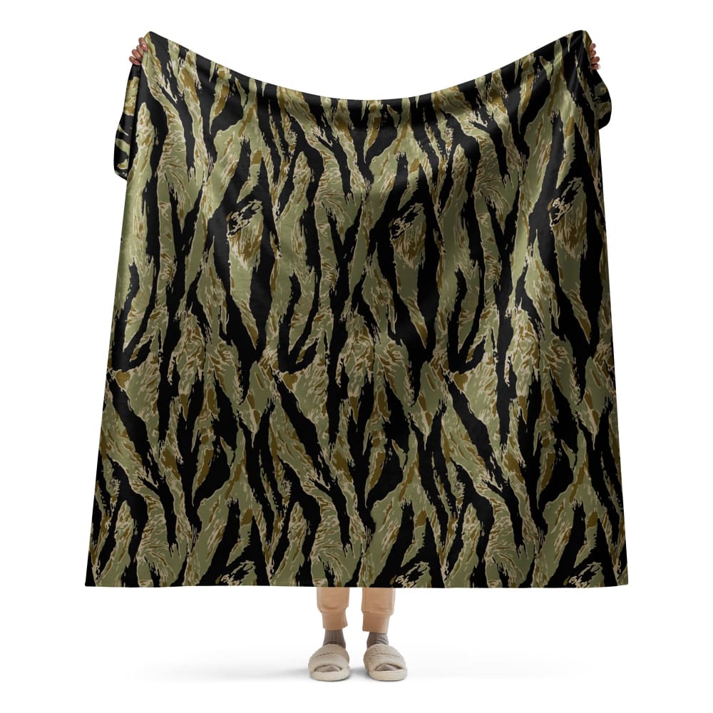 American Tiger Stripe Sparse John Wayne CAMO Sherpa blanket - 60″×80″