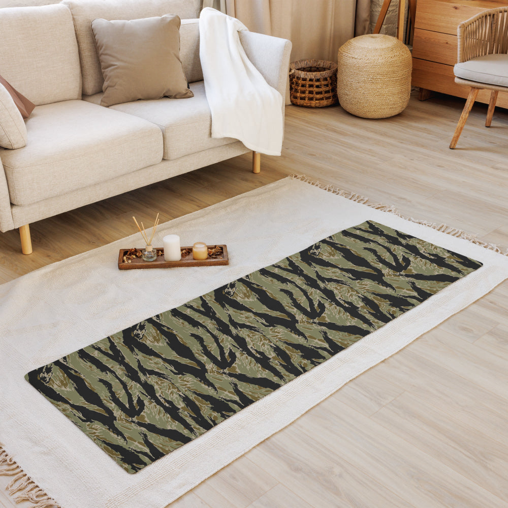 American Tiger Stripe Sparse John Wayne CAMO Yoga mat - Mat