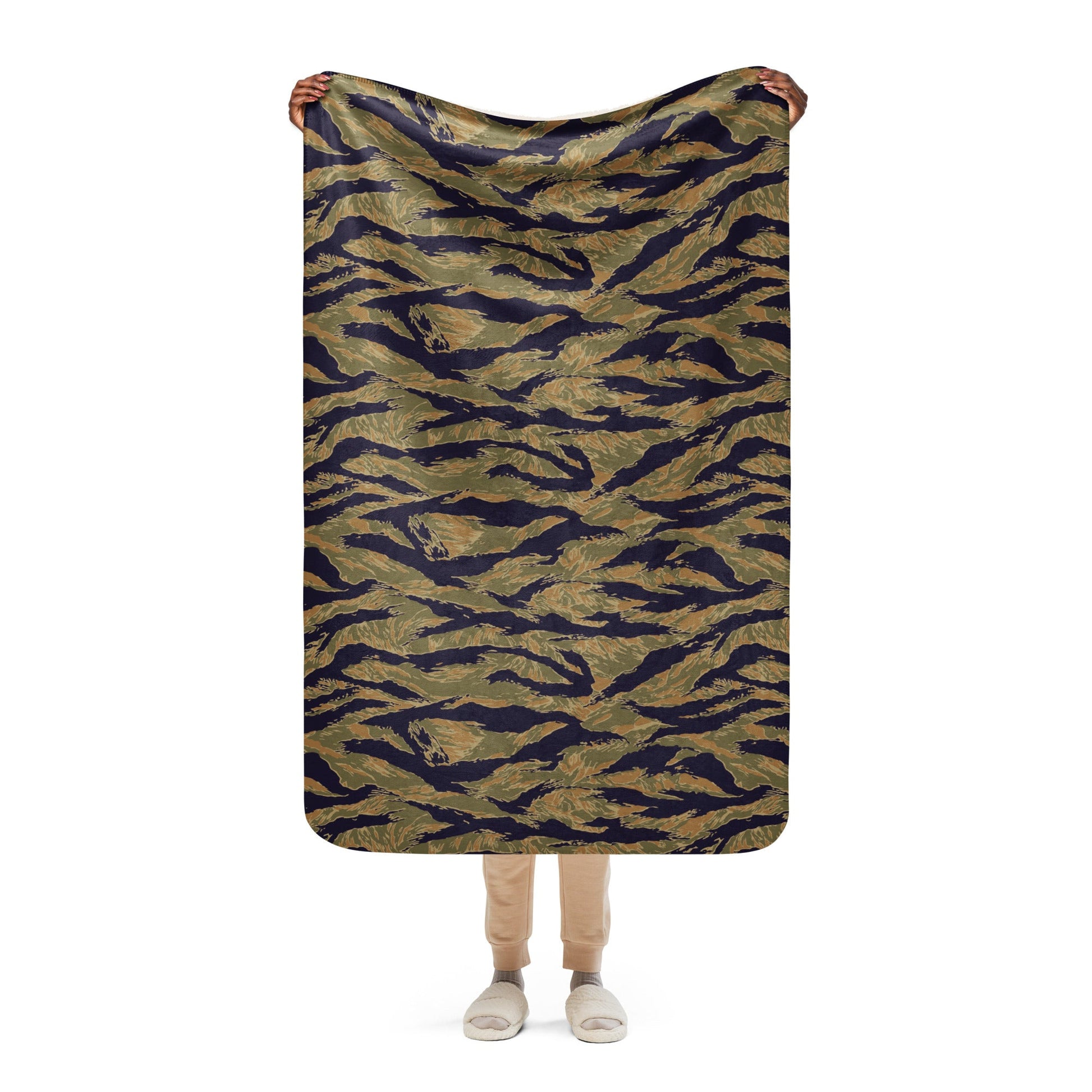 American Tiger Stripe Special Forces Advisor Gold CAMO Sherpa blanket - 37″×57″ - Blanket