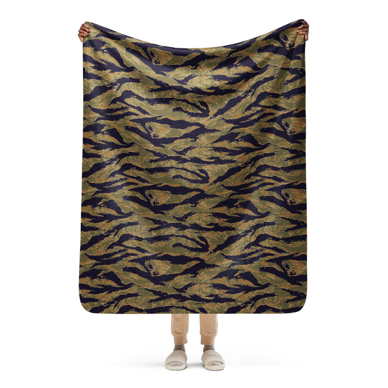 Tiger Stripe Special Forces Advisor Gold CAMO Sherpa Blanket - 50″×60″