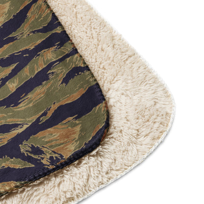 American Tiger Stripe Special Forces Advisor Gold CAMO Sherpa blanket - Blanket