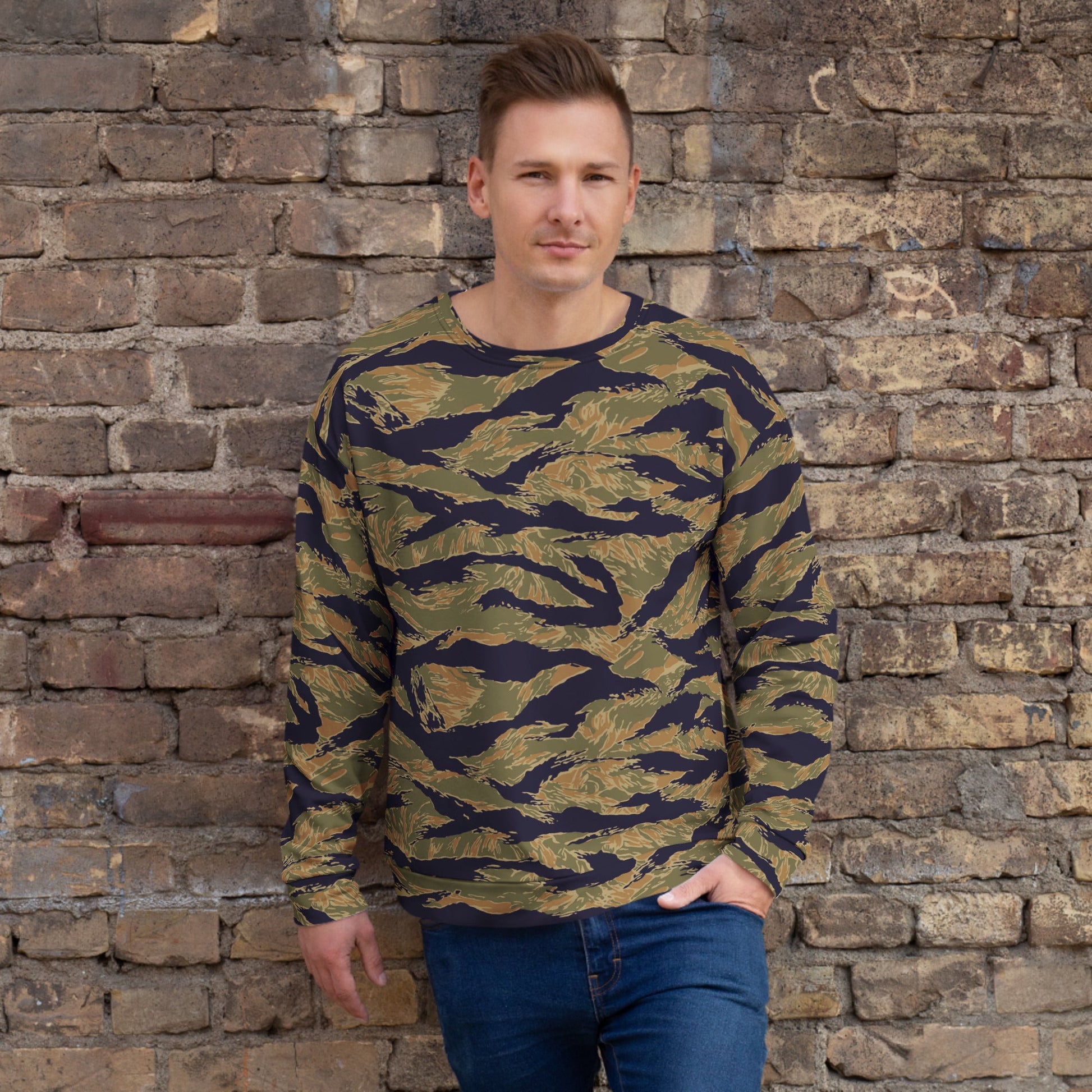 American Tiger Stripe Special Forces Advisor Gold CAMO Unisex Sweatshirt - XS