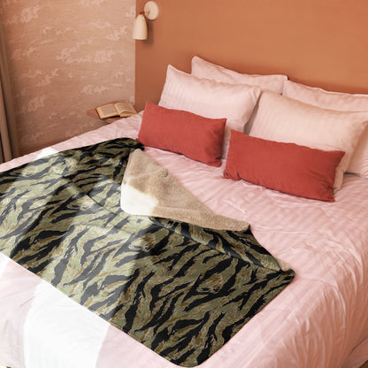 American Tiger Stripe Special Forces Advisor Sparse CAMO Sherpa blanket - Blanket