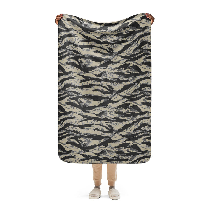 Tiger Stripe Urban Rubble CAMO Sherpa Blanket - 37″×57″