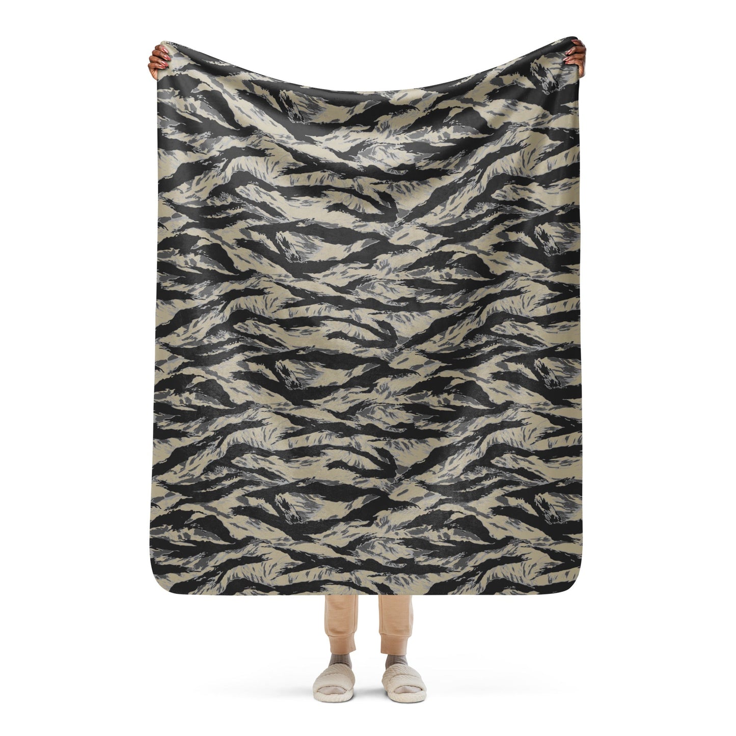 American Tiger Stripe Urban Rubble CAMO Sherpa blanket - 50″×60″ - Blankets