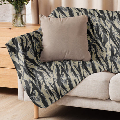American Tiger Stripe Urban Rubble CAMO Sherpa blanket - Blankets