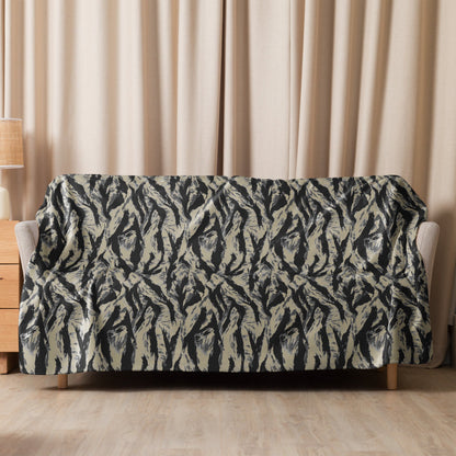 American Tiger Stripe Urban Rubble CAMO Sherpa blanket - Blankets