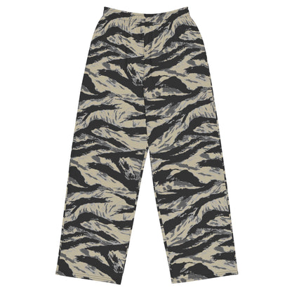 American Tiger Stripe Urban Rubble CAMO unisex wide-leg pants - 2XS - Wide-leg Pants