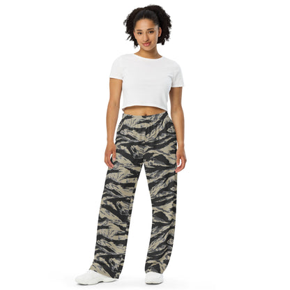 American Tiger Stripe Urban Rubble CAMO unisex wide-leg pants - Wide-leg Pants