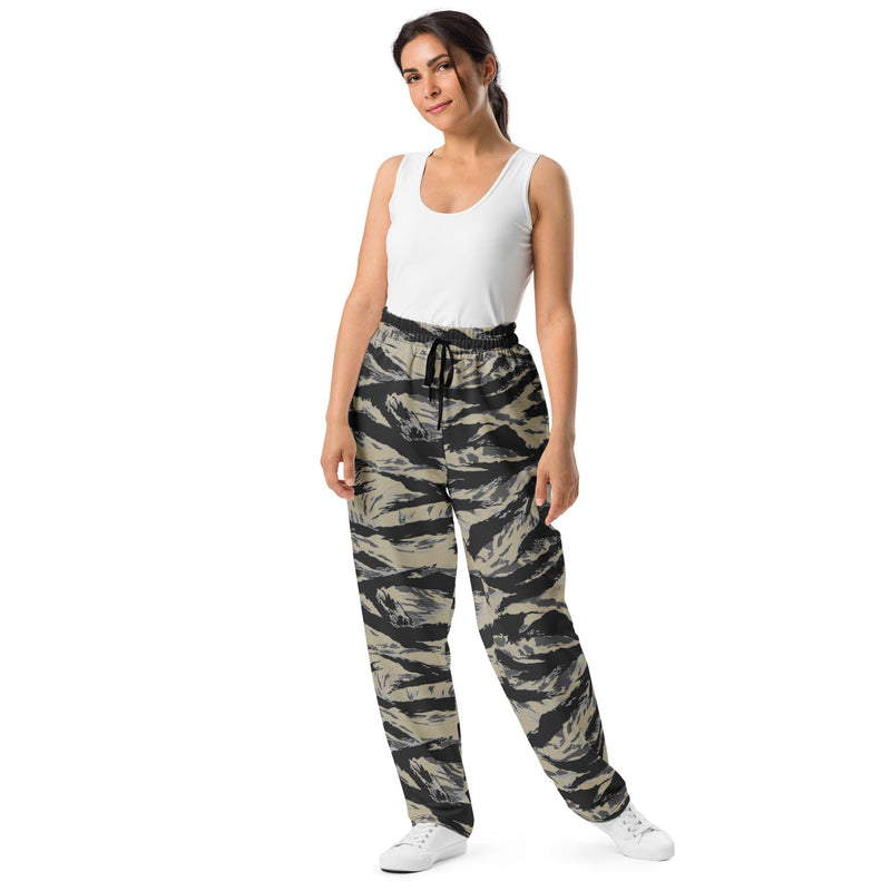 Tiger Stripe Urban Rubble CAMO Unisex Wide-Leg Joggers