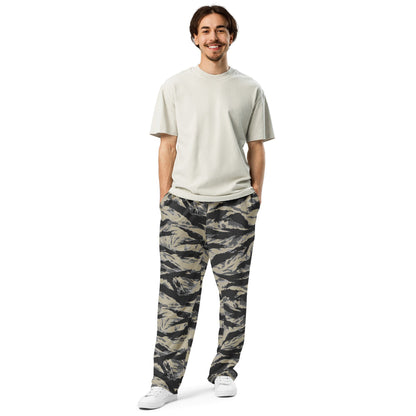 American Tiger Stripe Urban Rubble CAMO Wide-leg joggers - Joggers