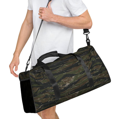 American Tiger Stripe Vintage Advisor Vietnam CAMO Duffle bag - Bags