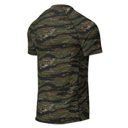 Tiger Stripe Vintage Advisor Vietnam CAMO Mens Short-Sleeve Rash Guard