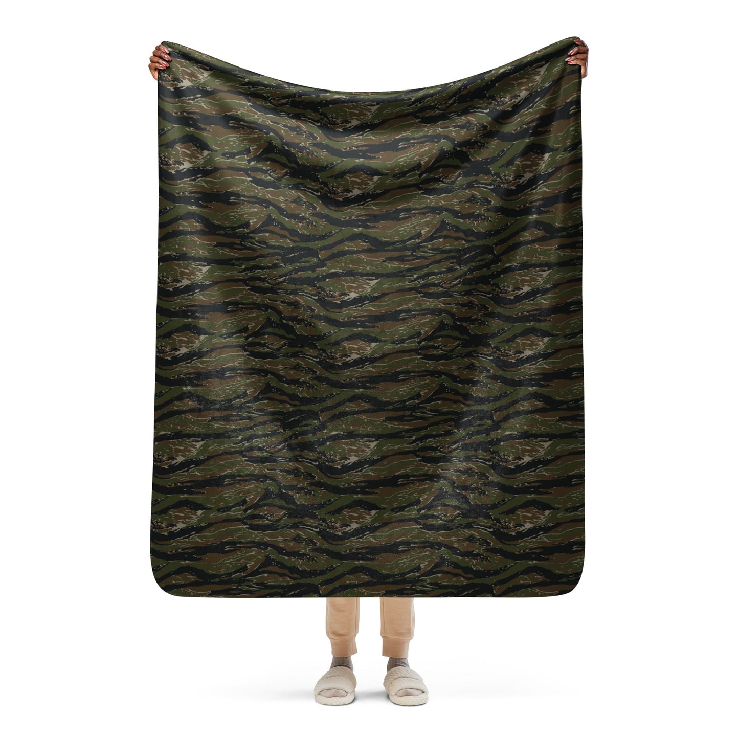 American Tiger Stripe Vintage Advisor Vietnam CAMO Sherpa blanket - 50″×60″ - Blankets