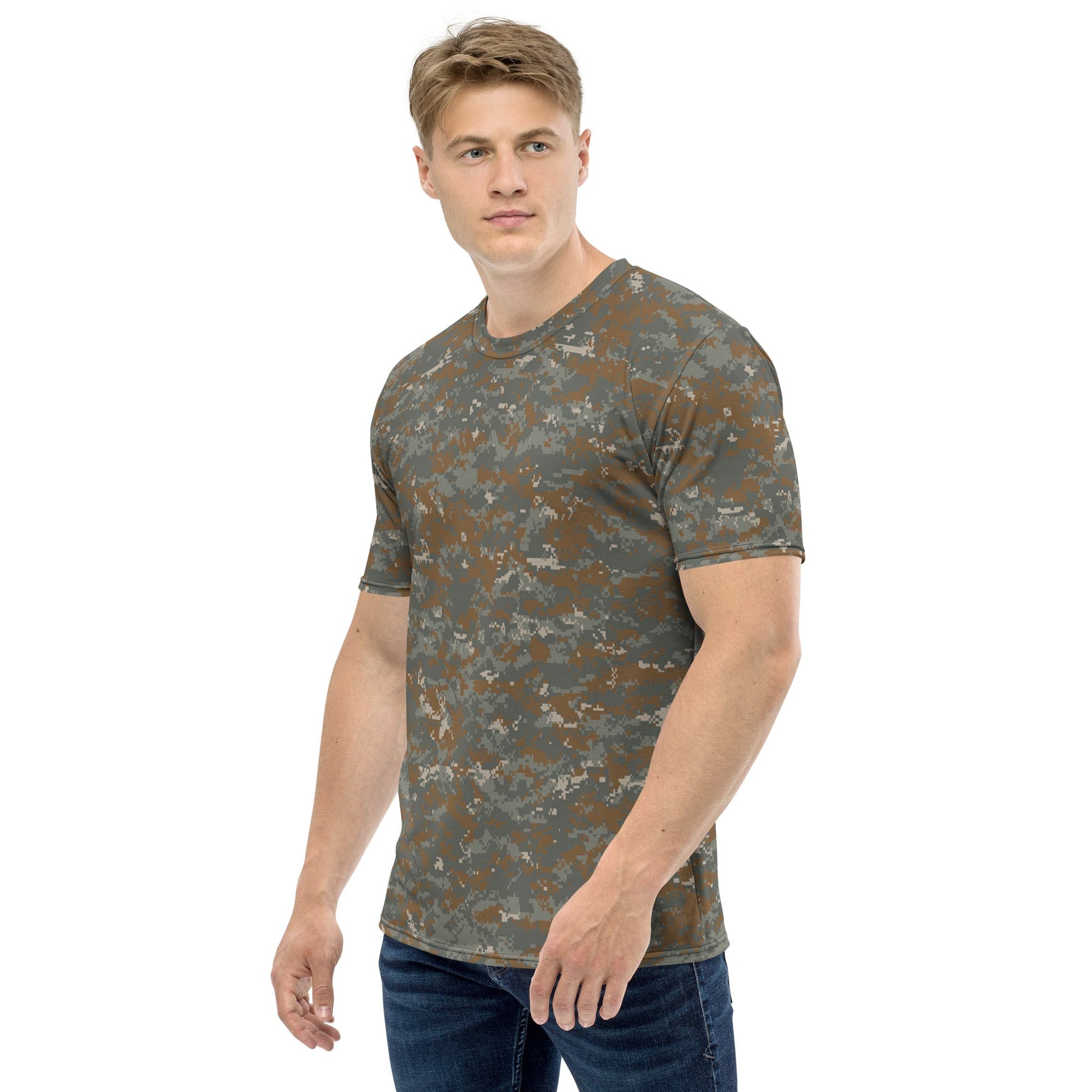 American Universal Camouflage Pattern DELTA (UCP-D) CAMO Mens t-shirt - T-Shirts
