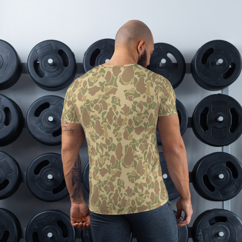 American WW2 M1942 Frog Skin Beach CAMO Men’s Athletic T-shirt - Mens T-Shirt