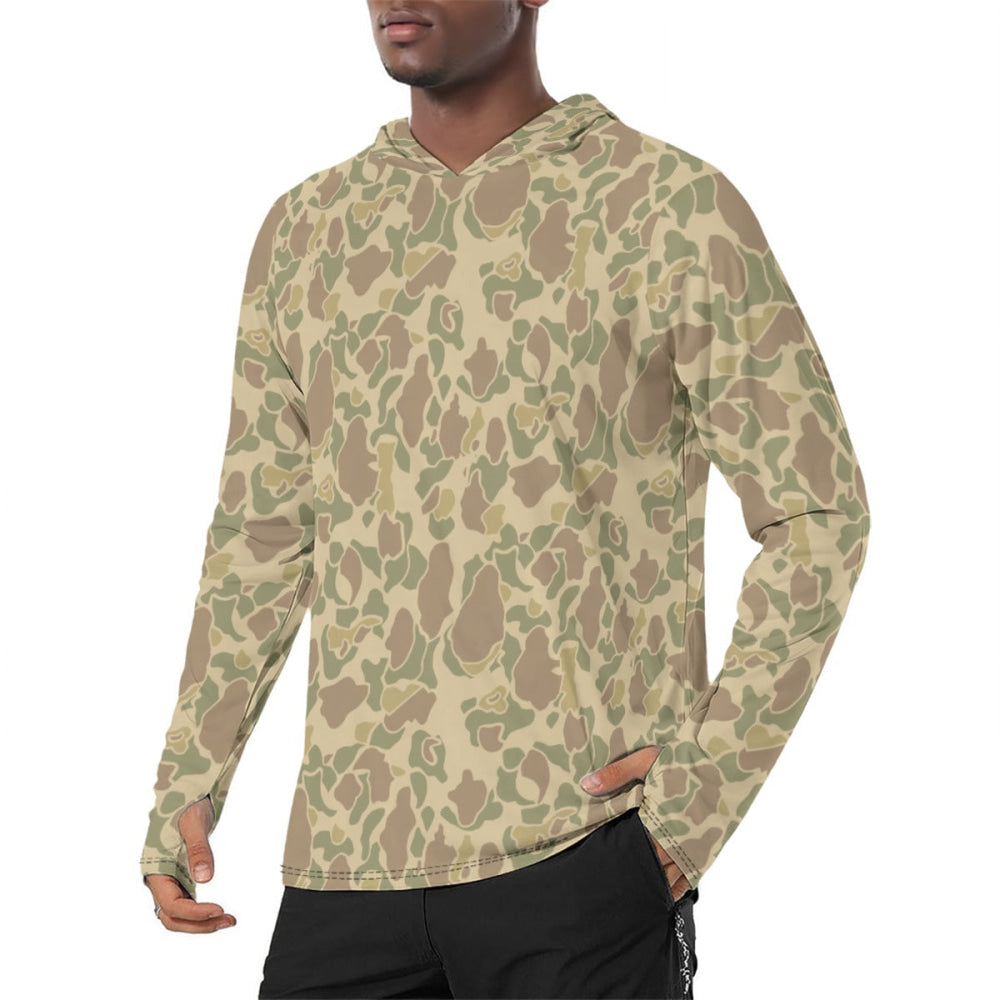 American WW2 M1942 Frog Skin Beach CAMO Men’s Sunscreen Sports Hoodie With Thumb Holes - Mens