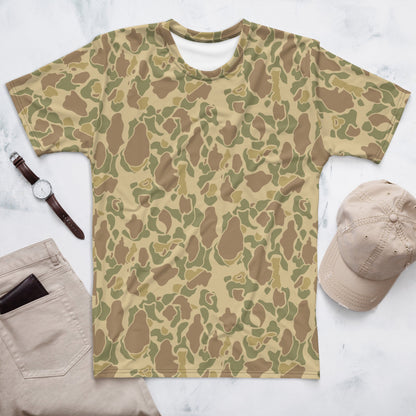 American WW2 M1942 Frog Skin Beach CAMO Men’s T-shirt - XS - Mens T-Shirt