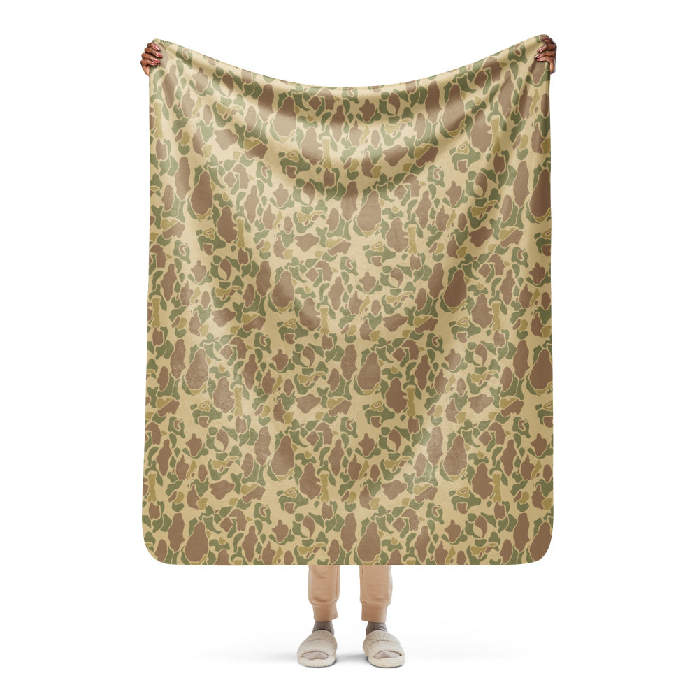 American WW2 M1942 Frog Skin Beach CAMO Sherpa blanket - 50″×60″ - Blanket