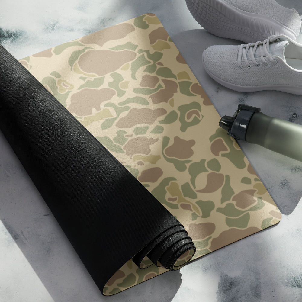 American WW2 M1942 Frog Skin Beach CAMO Yoga mat - Mat