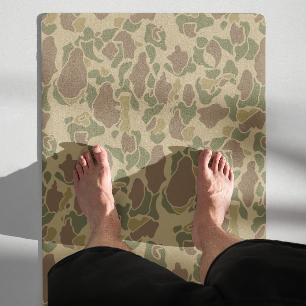 American WW2 M1942 Frog Skin Beach CAMO Yoga mat - Mat