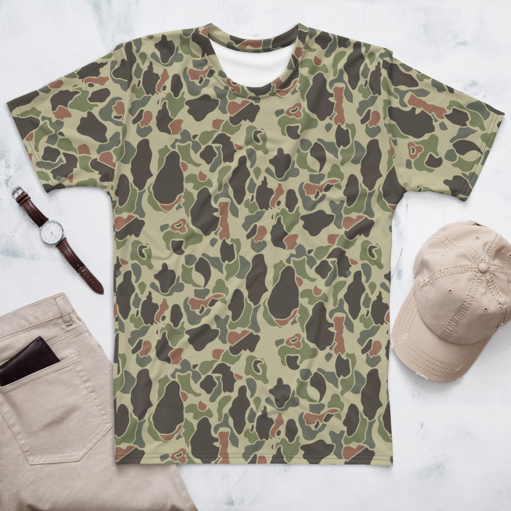 American WW2 M1942 Frog Skin Jungle Faded CAMO Men’s t-shirt - XS - Mens T-Shirt