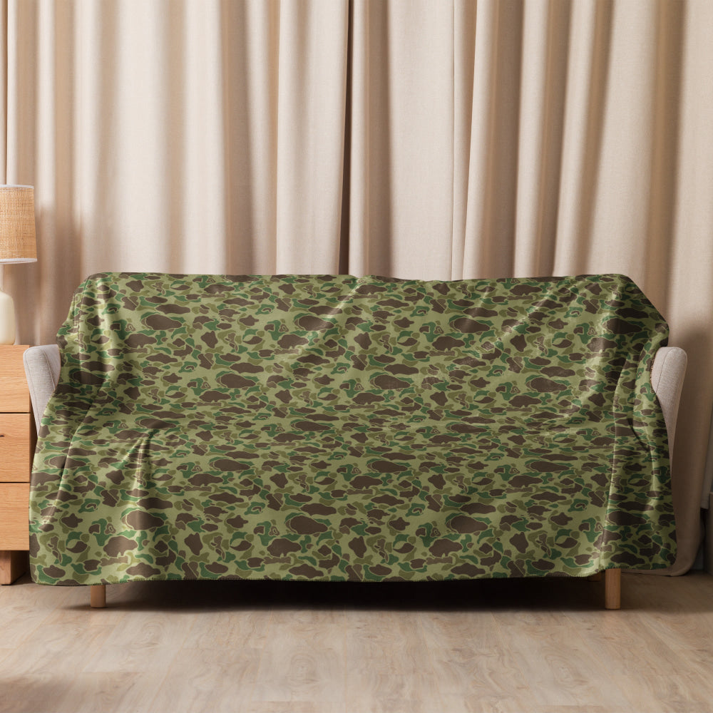 American WW2 M1942 Frog Skin Jungle CAMO Sherpa blanket - Blanket