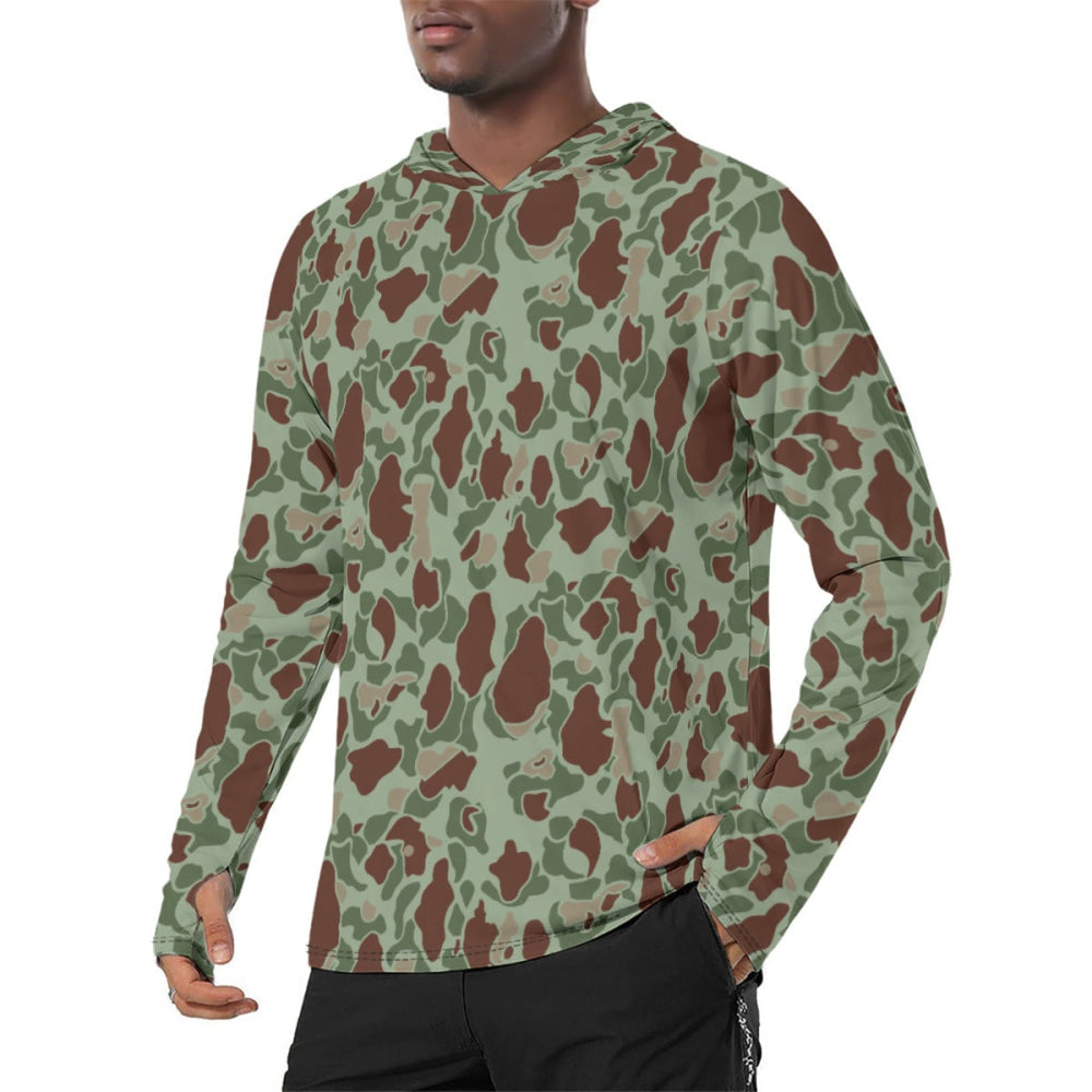 American WW2 M1942 Frog Skin Raider CAMO Men’s Sunscreen Sports Hoodie With Thumb Holes - Mens