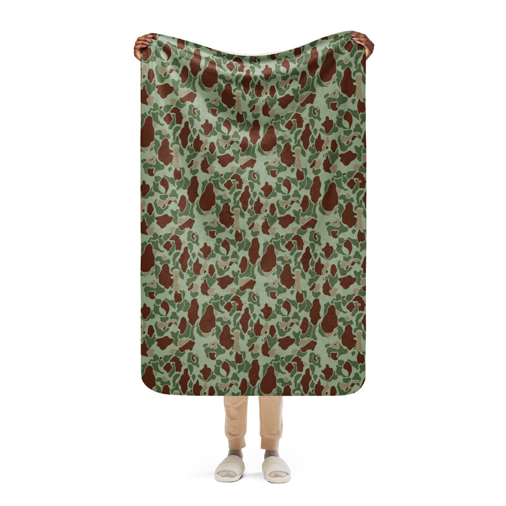 American WW2 M1942 Frog Skin Raider CAMO Sherpa blanket - 37″×57″ - Blanket