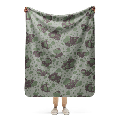 American WW2 MacLaren Experimental CAMO Sherpa blanket - 50″×60″ - Blanket