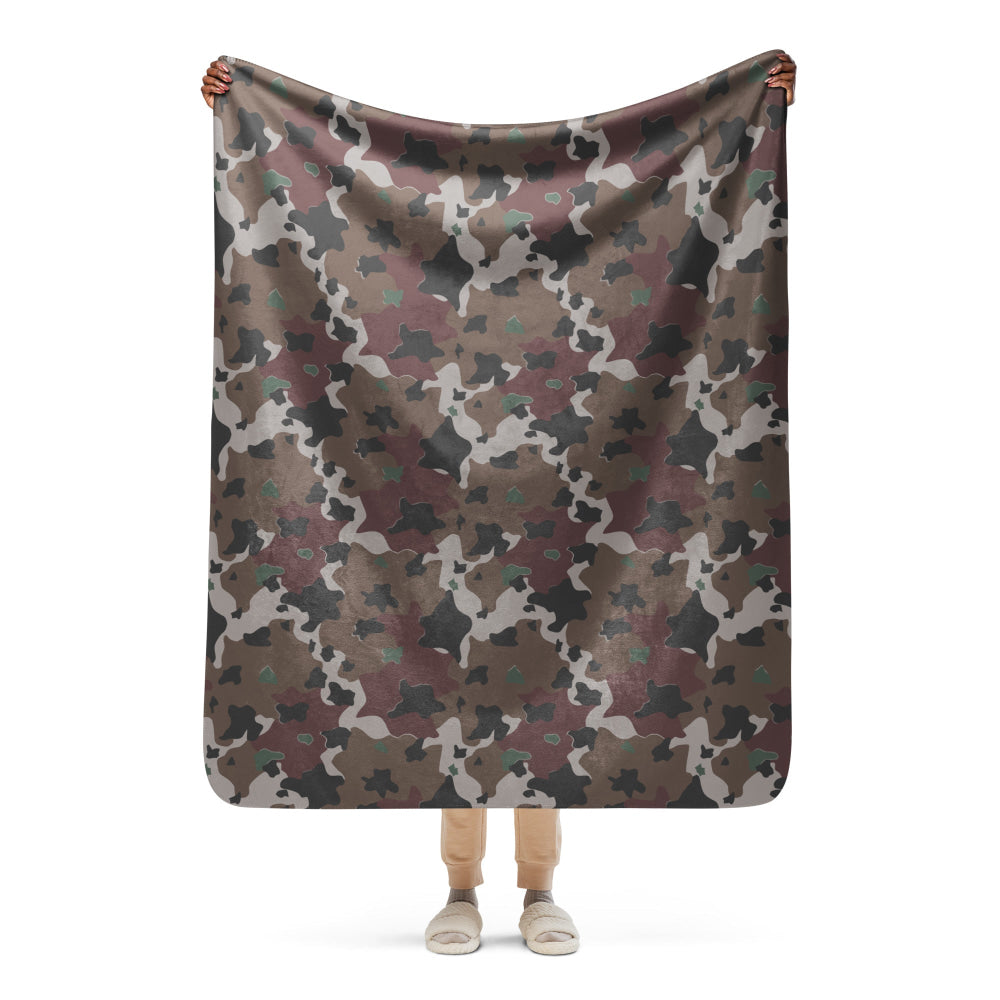 American WW2 Marine Experimental CAMO Sherpa blanket - 50″×60″ - Blanket