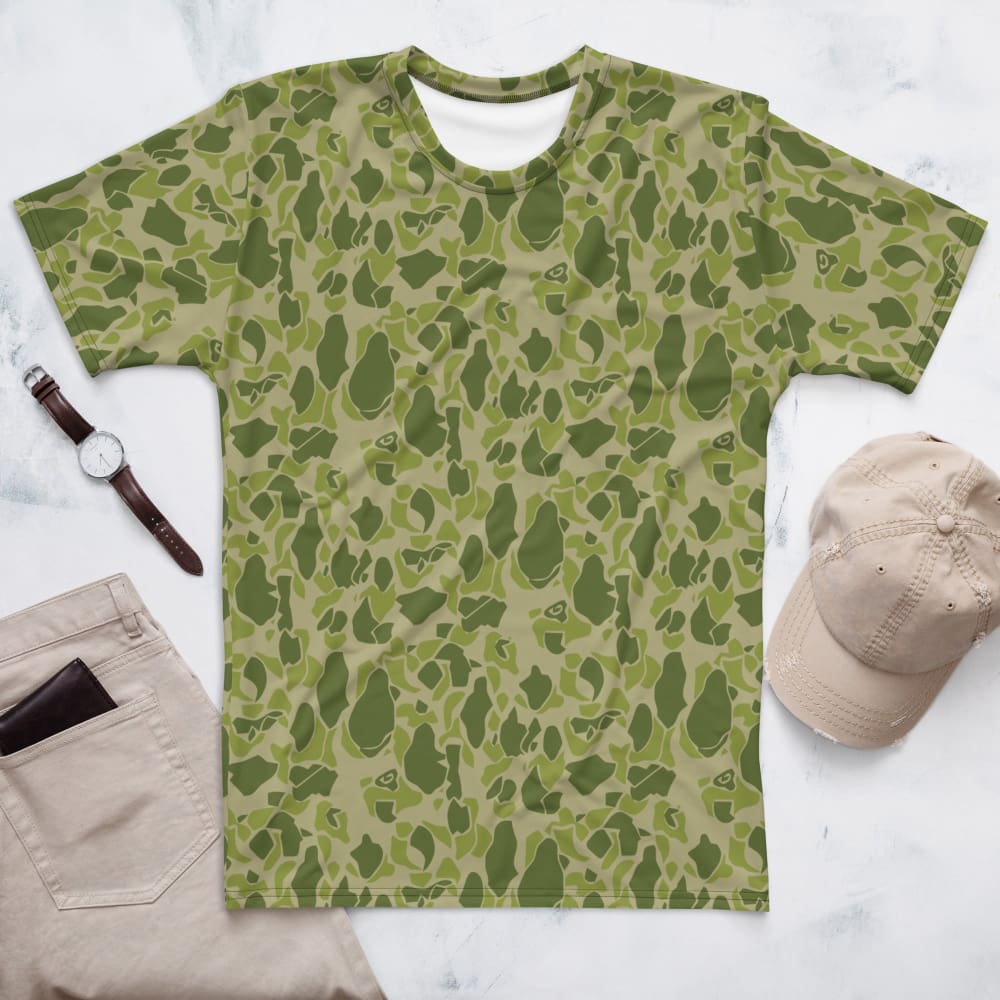American WW2 Parachute CAMO Men’s T-shirt - XS