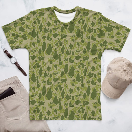American WW2 Parachute CAMO Men’s T-shirt - XS