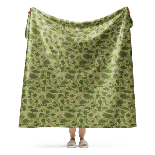 American WW2 Parachute CAMO Sherpa blanket - 60″×80″ - Blanket