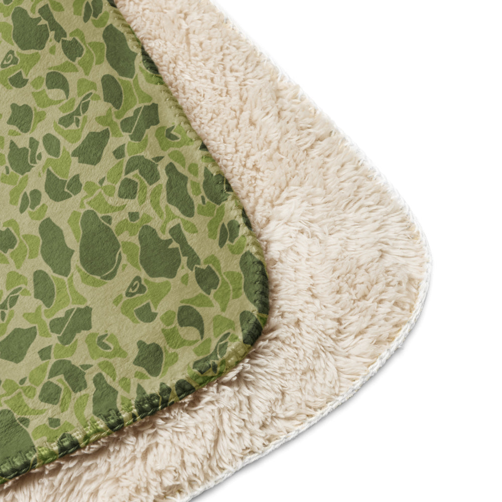 American WW2 Parachute CAMO Sherpa blanket - Blanket