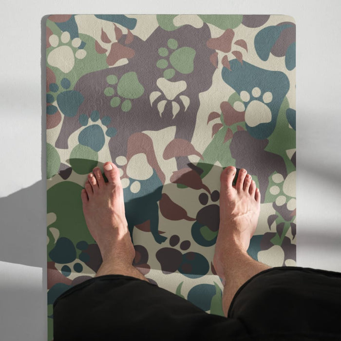 CAMO HQ - Animal Paw CAMO Yoga mat