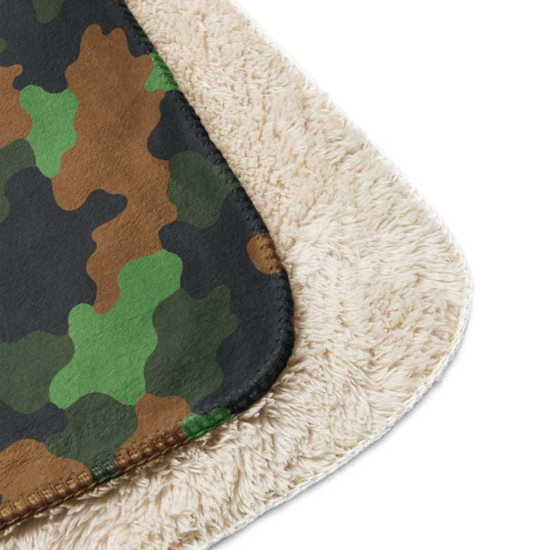 Archipelago Jungle Heritage CAMO Sherpa Blanket