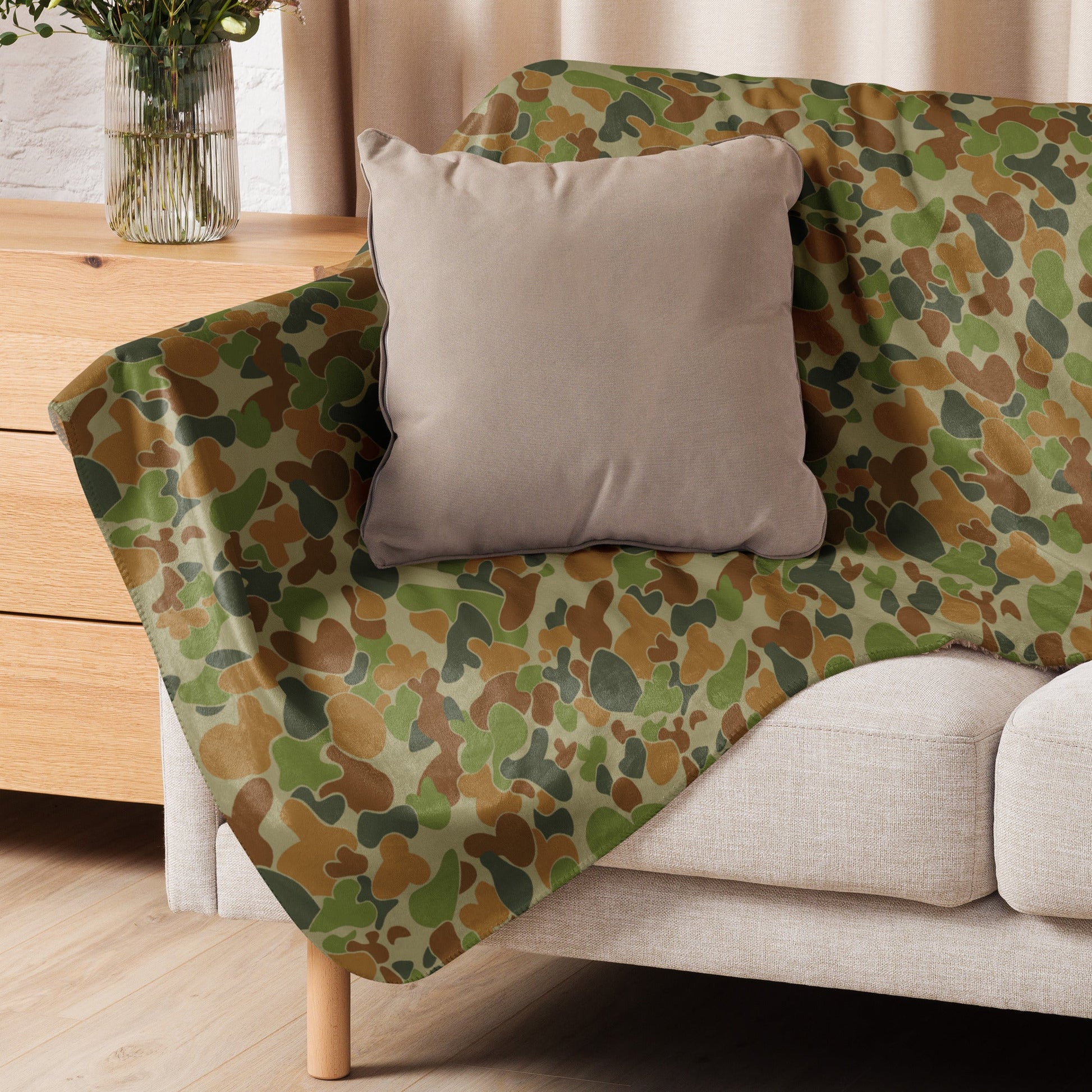 Australian AUSCAM Disruptive Pattern Camouflage Uniform (DPCU) CAMO Sherpa blanket - Blankets