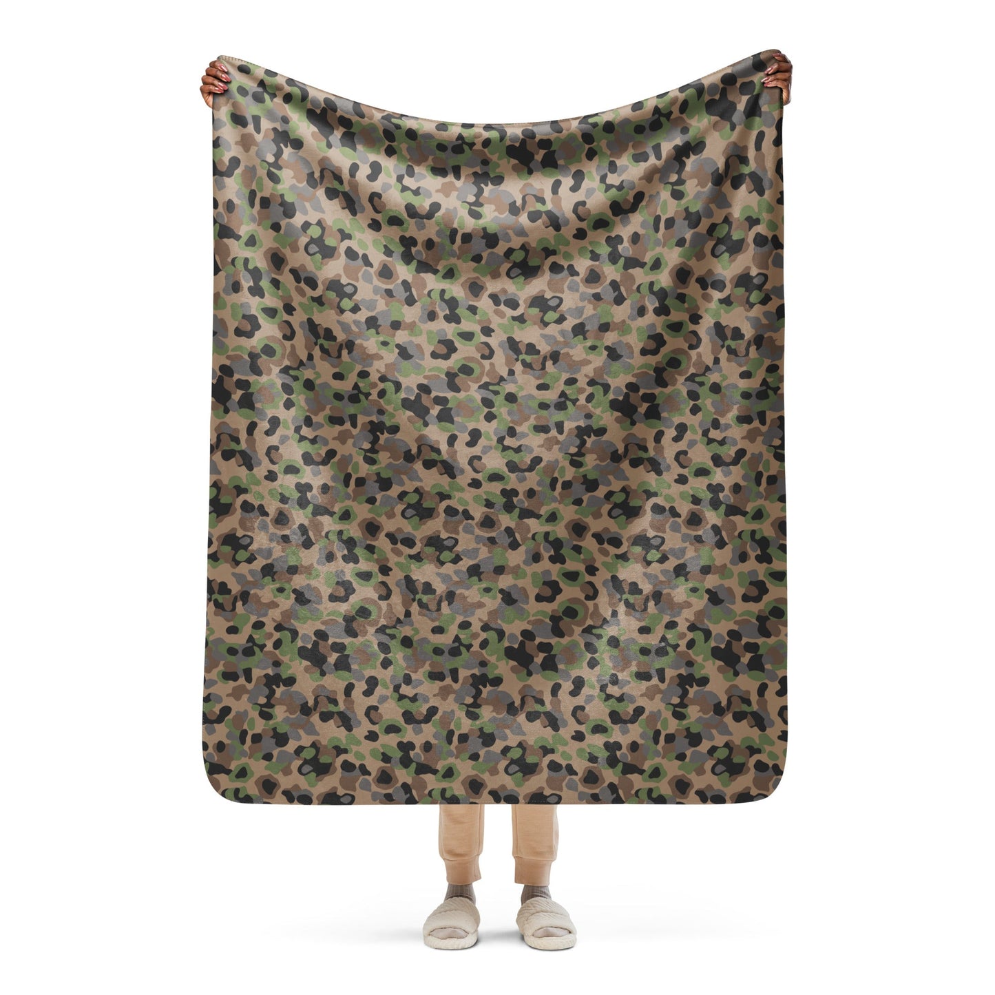 Austrian Pea Dot Erbsenmuster K4 CAMO Sherpa blanket - 50″×60″ - Blankets