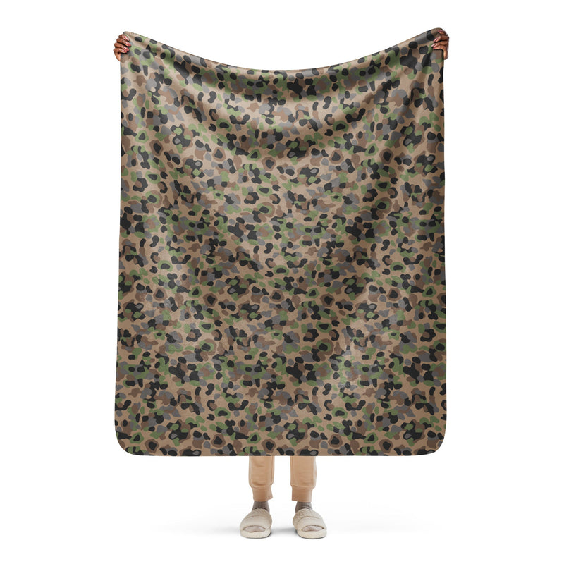 Pea Dot Erbsenmuster K4 CAMO Sherpa Blanket - 50″×60″