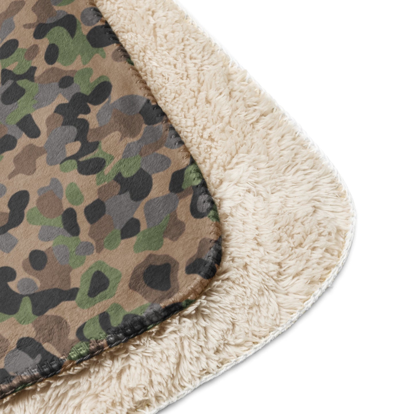 Austrian Pea Dot Erbsenmuster K4 CAMO Sherpa blanket - Blankets